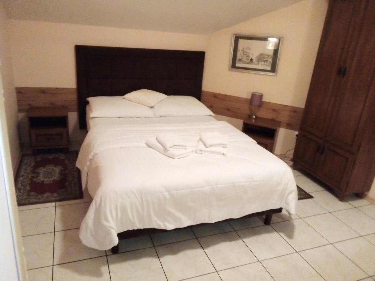 Villa Minerva 锡隆纳葛拉 外观 照片