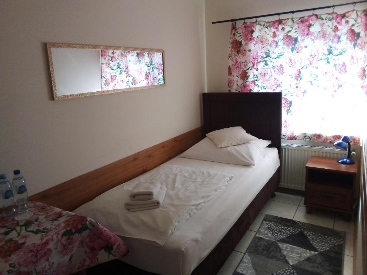 Villa Minerva 锡隆纳葛拉 外观 照片